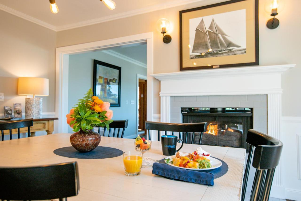 Saratoga Inn لانغلي المظهر الخارجي الصورة