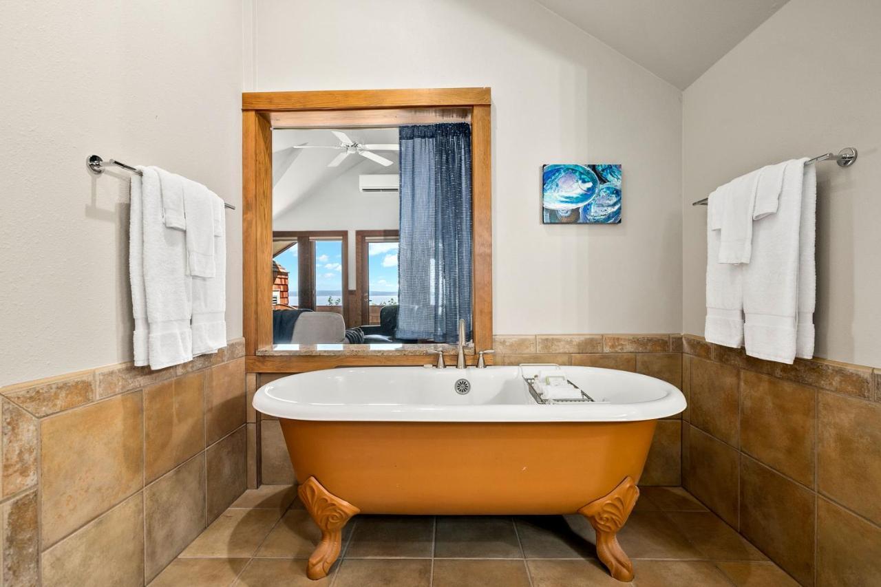 Saratoga Inn لانغلي المظهر الخارجي الصورة