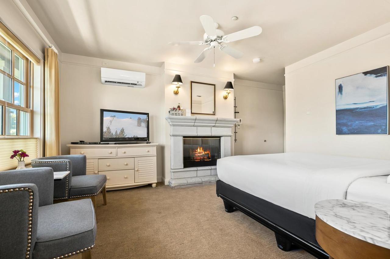 Saratoga Inn لانغلي المظهر الخارجي الصورة